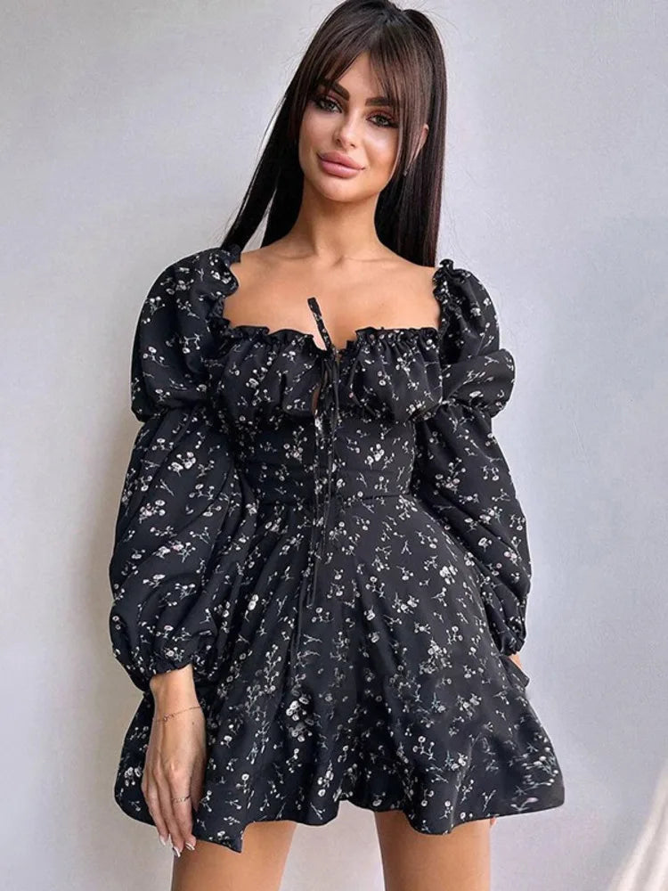 שמלת מיני מלמלה פרחונית שרוולים נפוחים סטייל כפרי - היידי