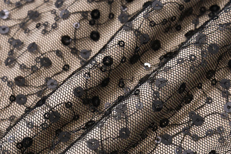 שמלת מיני סטרפלס בעיצוב מחוך בעיטור פייטים - VALENTINA