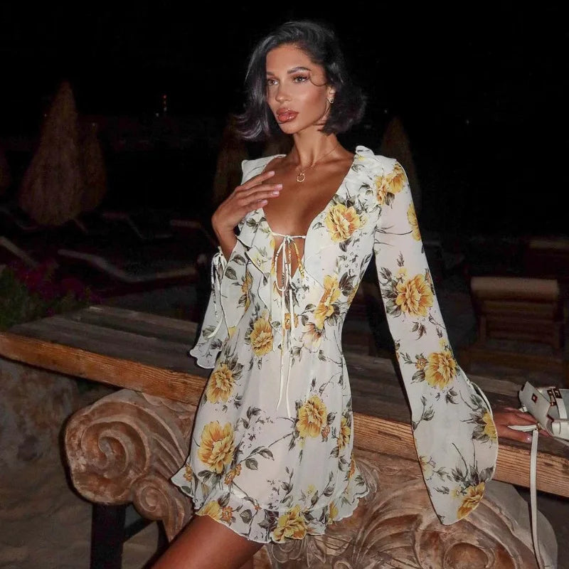 שמלת מיני שיפון פרחונית מלמלה - מרי לין