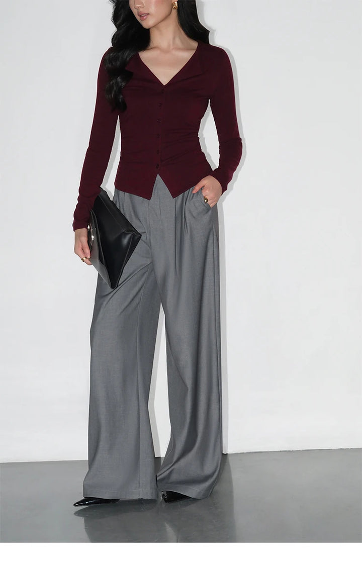 High-waisted tailored pants in a LOOSE design