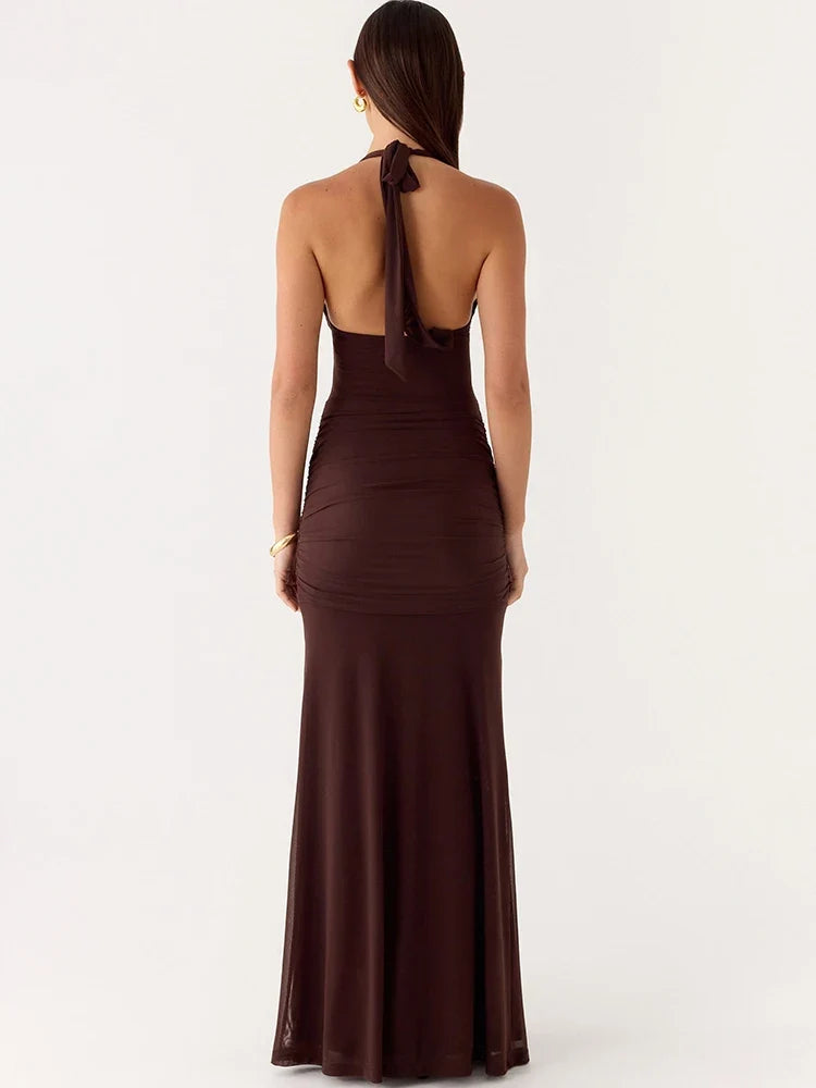 Maxi dress with a buckle design and open back - Tzahala