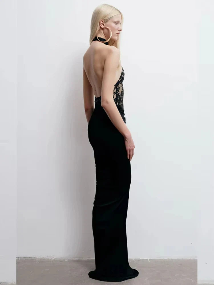 שמלת מקסי כיווצים בגזרת קולר בעיצוב תחרה אטומה גב פתוח - Elliana