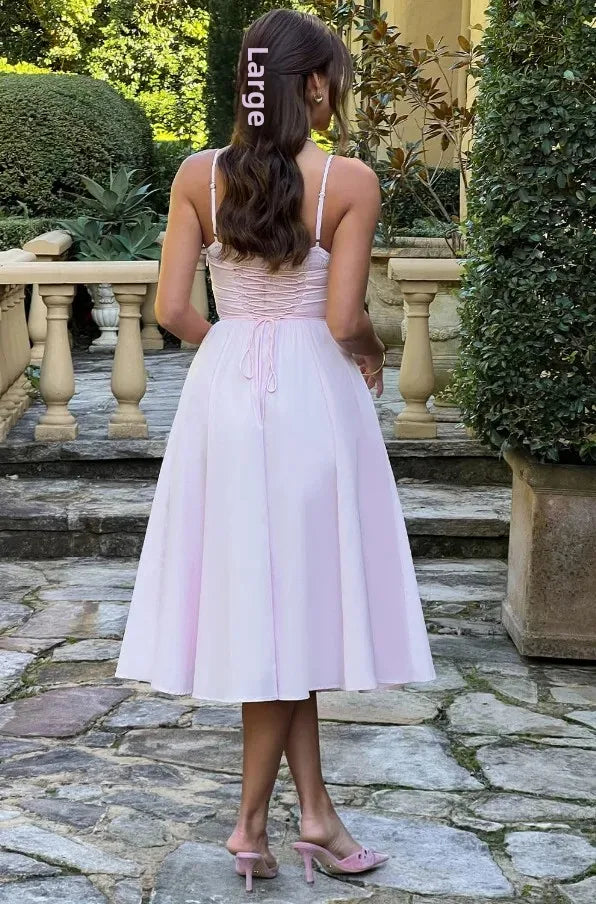 שמלת מידי בגזרת A בעיצוב קלאסי - Nataly