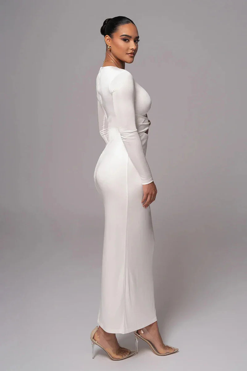 שמלת מקסי צמודה בד מחטב ומחמיא בעיצוב פתחים ואבזמים - לאורין