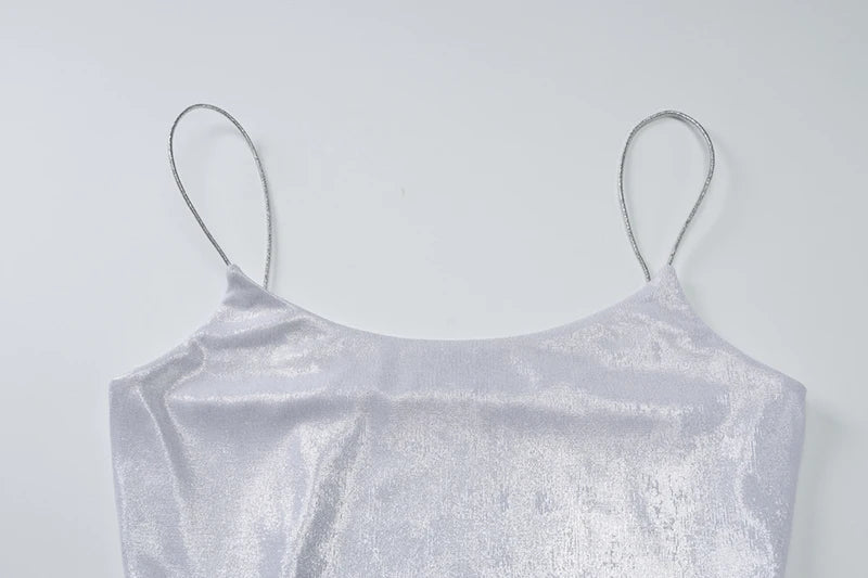 שמלת מקסי בד מטאלי מבריק מנצנץ בעיצוב כיווצים - אנדרסון