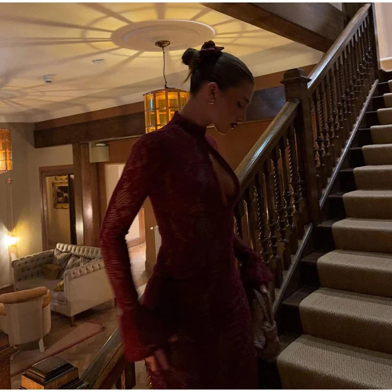 שמלת מקסי תחרה צווארון גבוהה בעיטור סגירת כפתור שרוולי פעמון - Amora