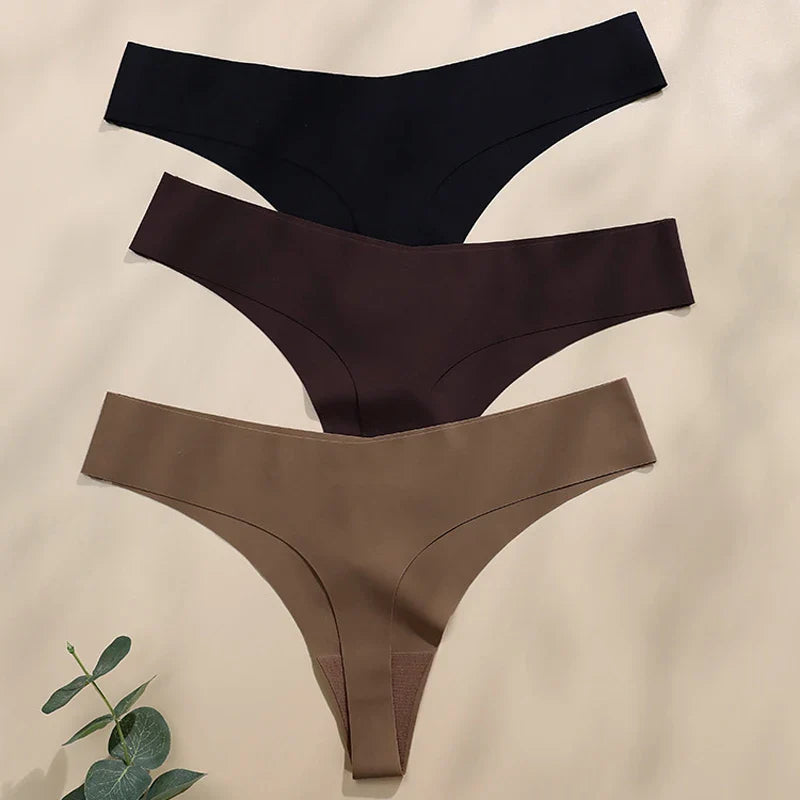 סט הלבשה תחתונה ללא תפר גוזייה ותחתון חוטיני  -  Norah