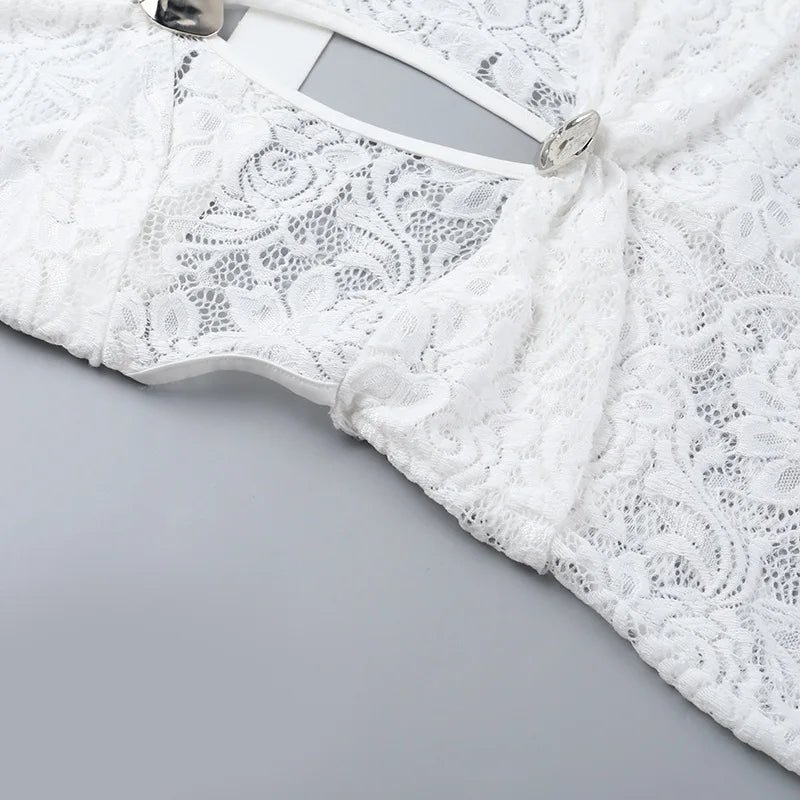 אוברול תחרה מכנסיים ארוכים בעיצוב גב פתוח בעיטור אבזמים - ברייטון