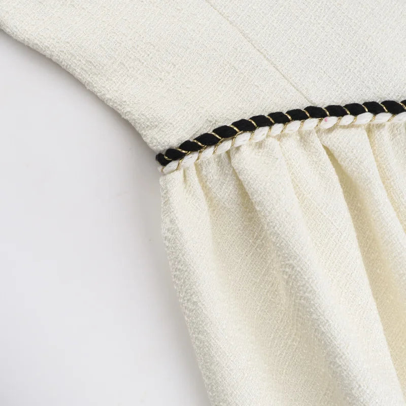 שמלת מיני בגזרת A בד ארוג - רוקסן