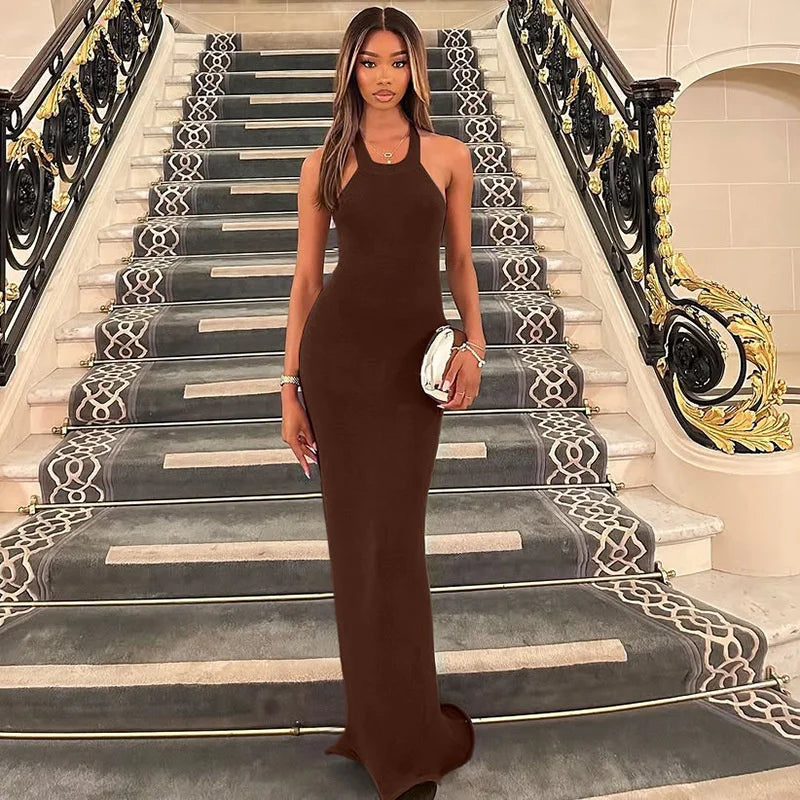 שמלת מקסי קולר קשירה בצוואר בעיצוב גב פתוח וגלים - מאקסימה