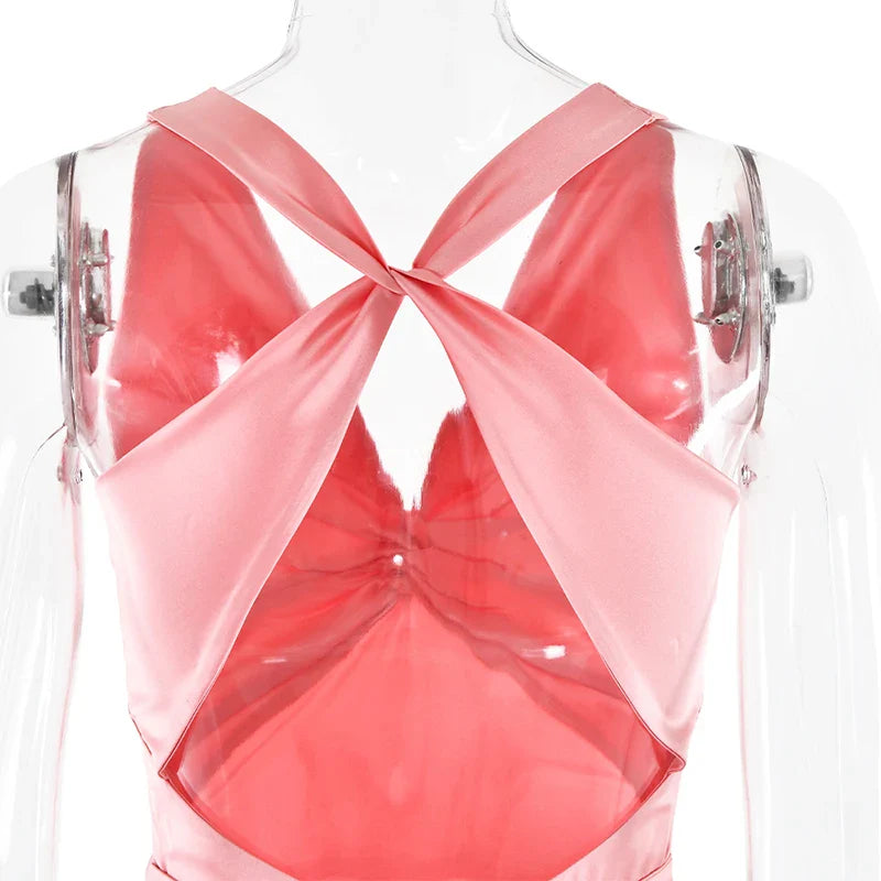 שמלת מקסי סאטן בעיצוב קשירות בגב - ברטה