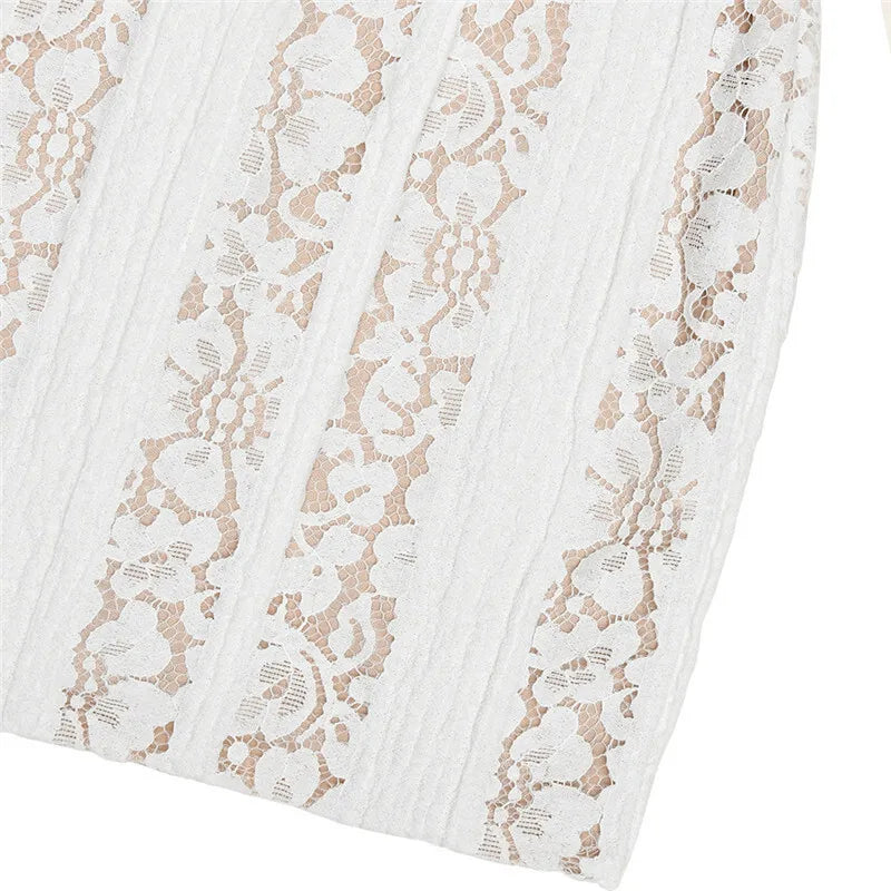 שמלת מיני תחרה כתפיים חשופות - מריה