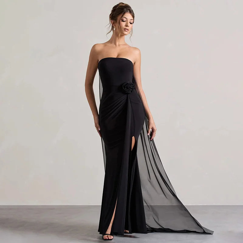 שמלת מקסי סטרפלס בעיצוב שסע ושובל שיפון בעיטור פרח - אנג'לס