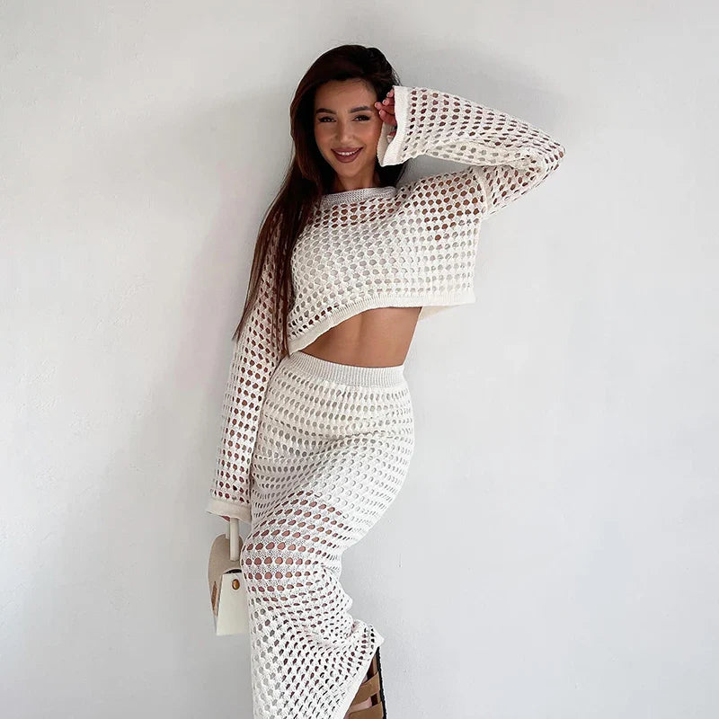 סט סרוג רשת שני חלקים חצאית מקסי וחולצת בטן - בלנקה