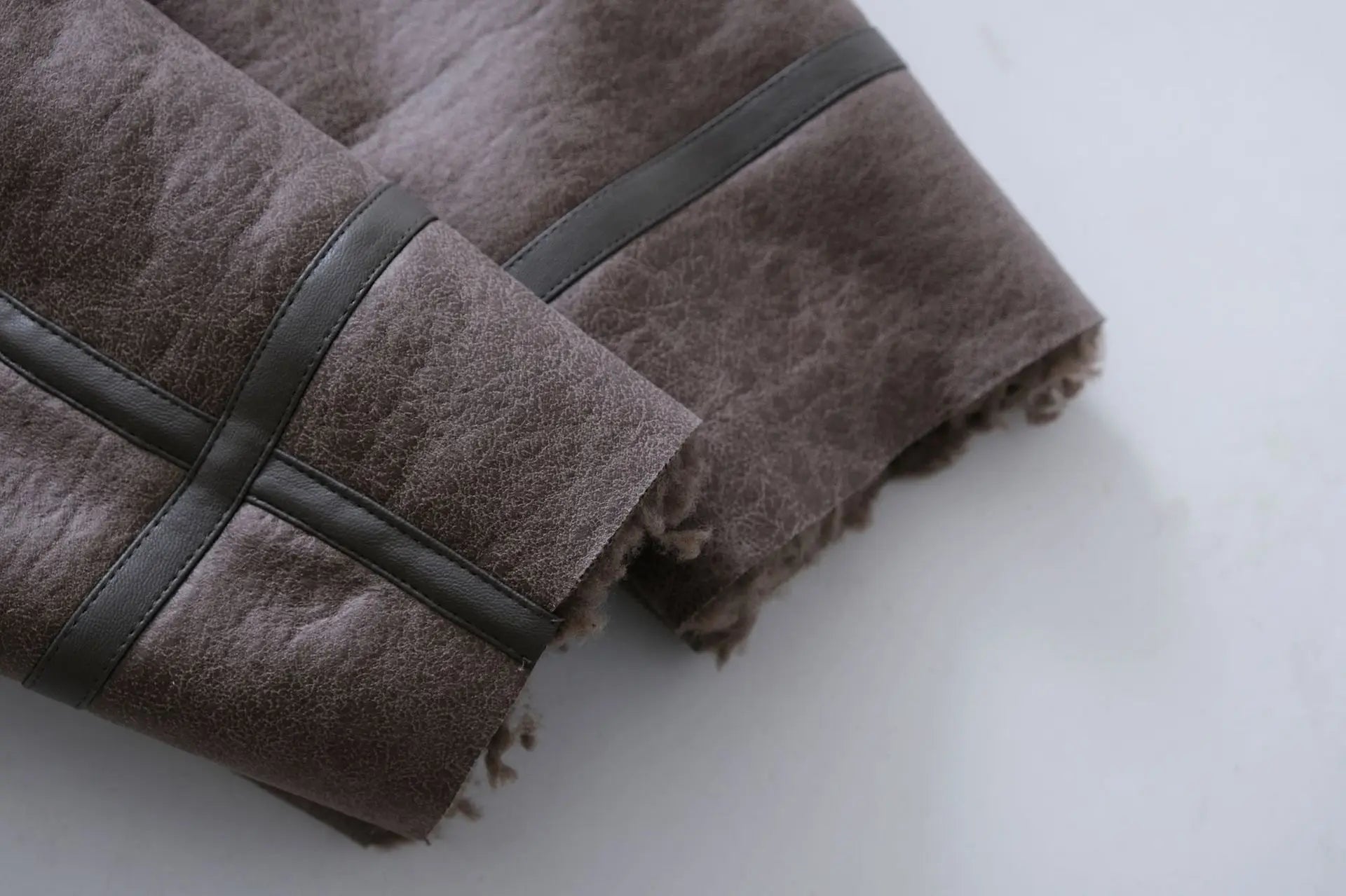 מעיל עור פרווה פנימית - אריק