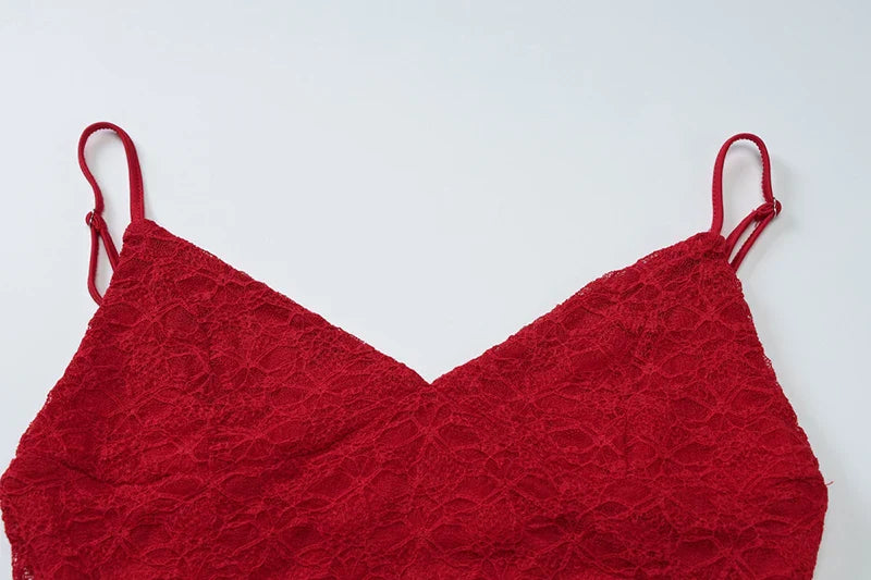 שמלת מיני תחרה בעיטור שרוולון תואם - אלירז