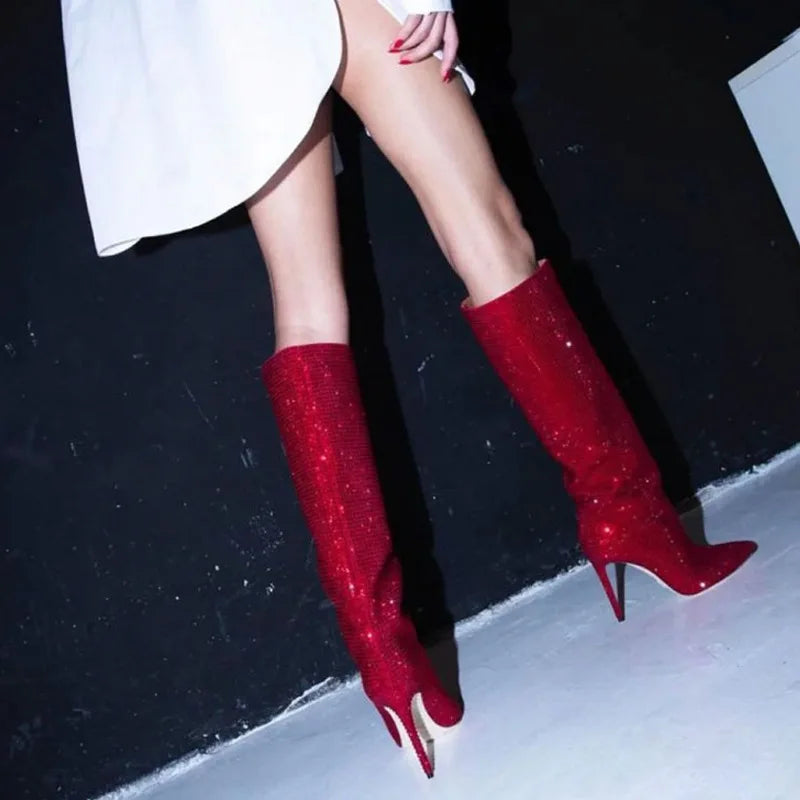 מגפי עקב שפיץ גבוהים בעיצוב זרקונים מנצנצים - Josie