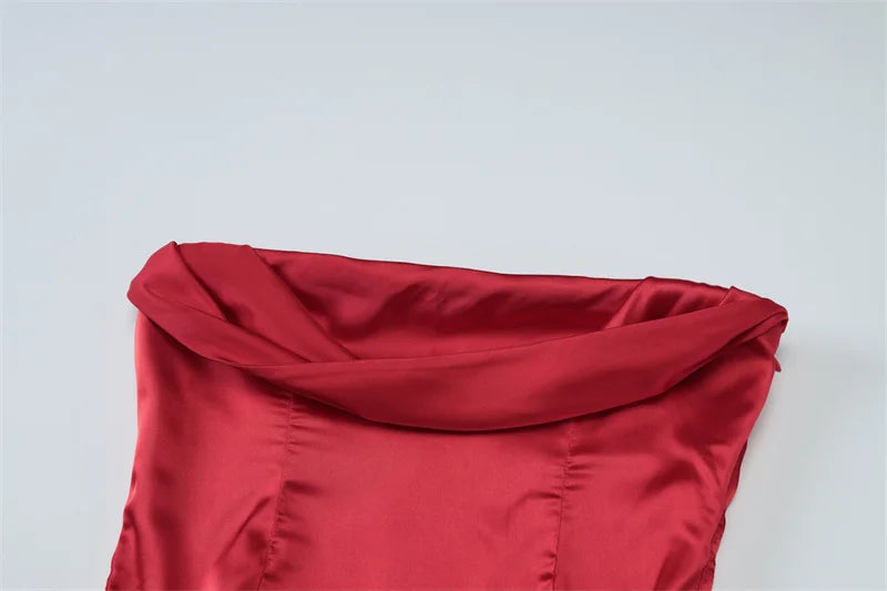 שמלת מקסי סטרפלס בעיצוב קיפולים - נסיה