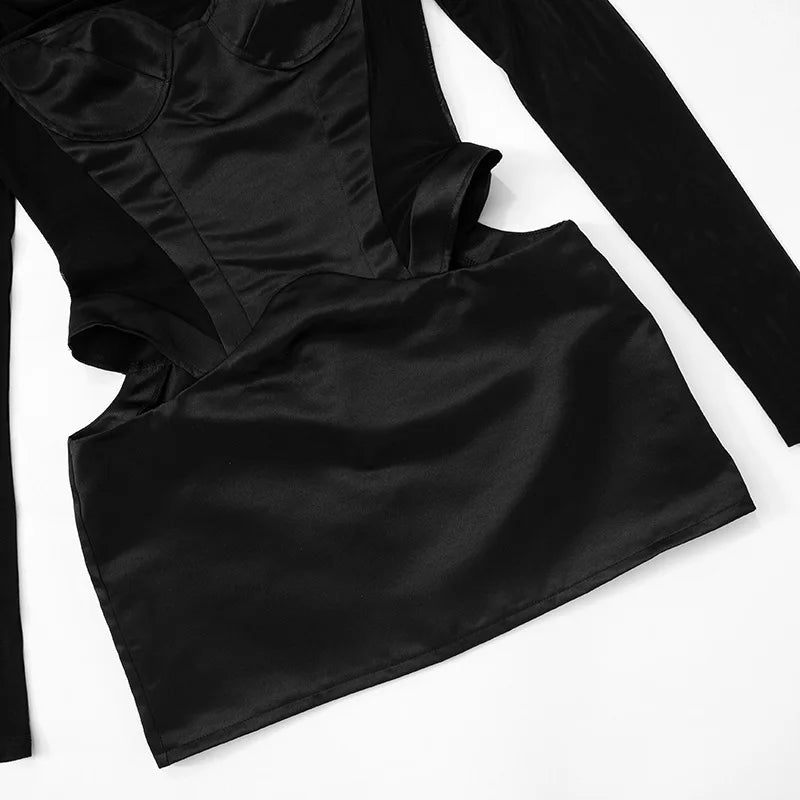 שמלת מיני סאטן צווארון גולף בעיצוב רשת מחוך ופתחים -  DIANA