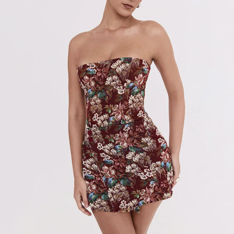 שמלת מיני סטרפלס בסגנון וינטג' בעיצוב רקמת פרחים - יולנדה