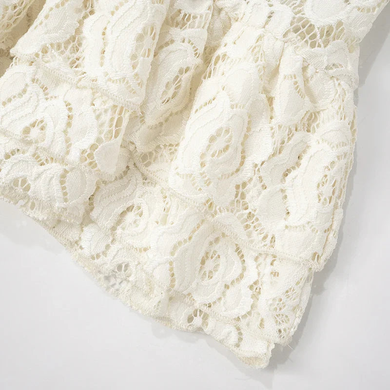 שמלת מיני סטרפלס תחרה מלמלה - Cecelia