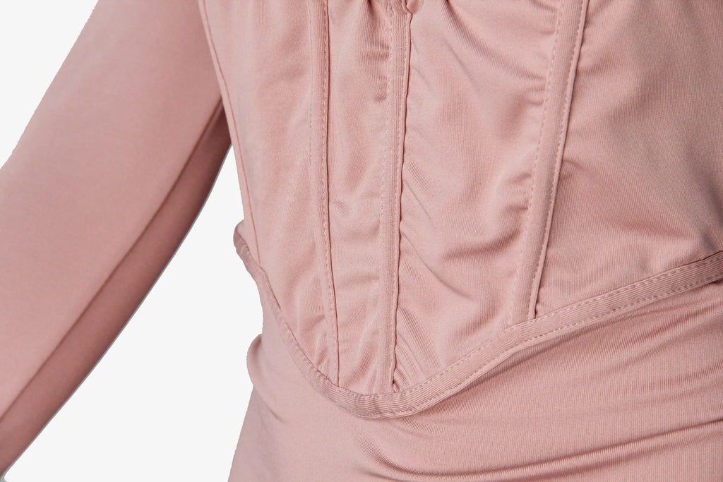 שמלת מיני כיווצים בגזרת מחוך בעיצוב קרוס ופתחים - PIA