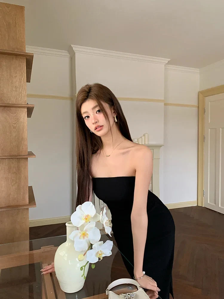 שמלת מידי סטרפלס אלגנטית בעיטור שסע - קורל