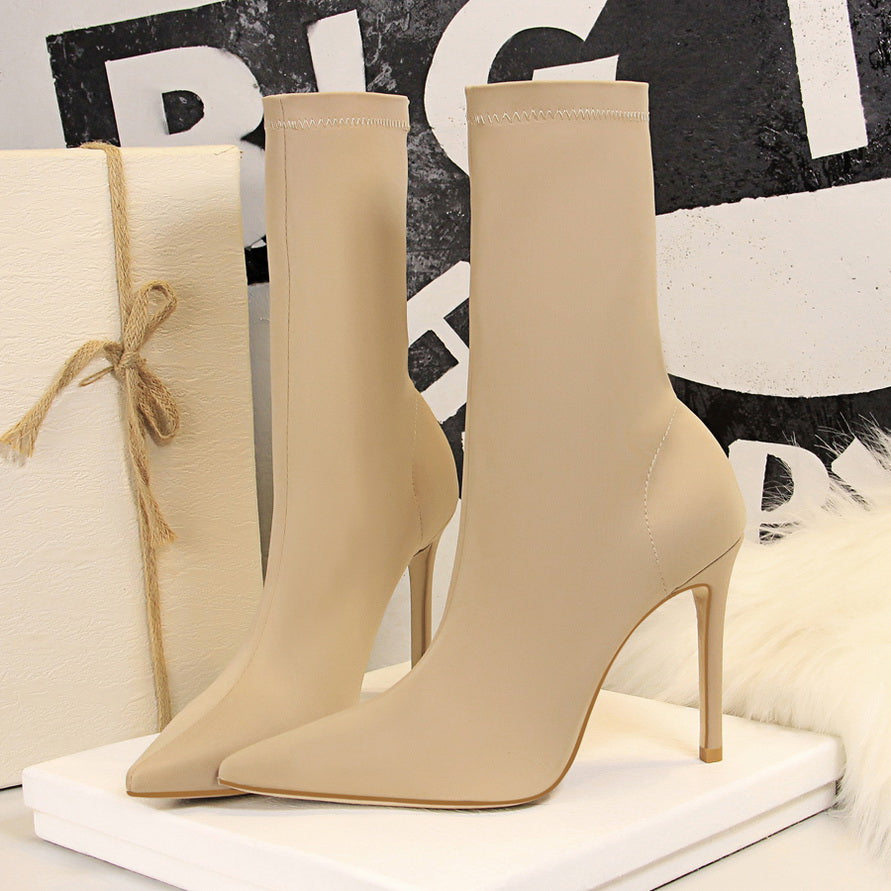 Silk Pointed Heel Boots - Chloé