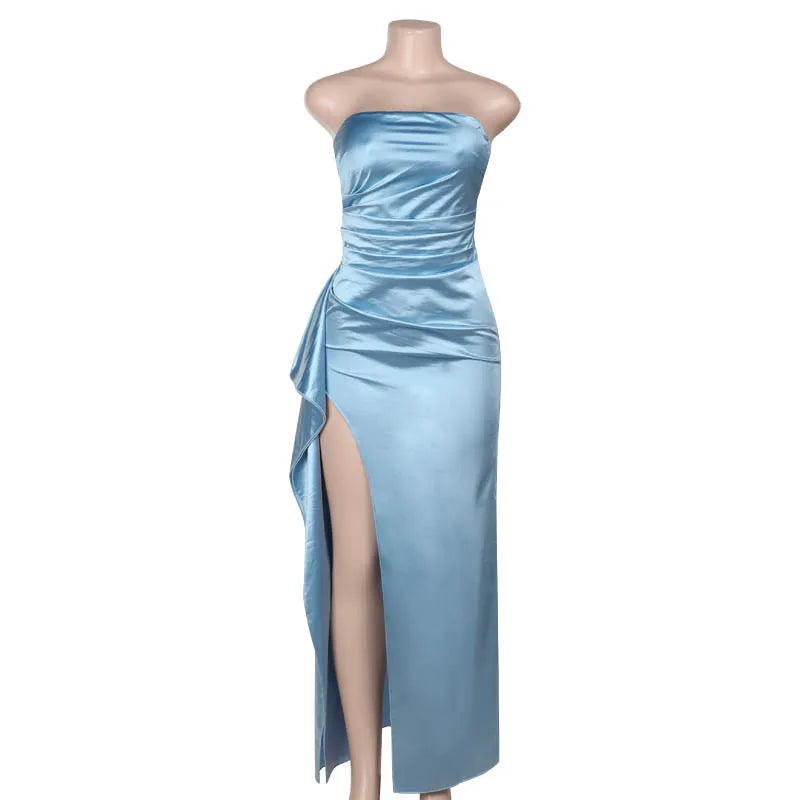 שמלת מקסי סטרפלס סאטן בעיצוב כיווצים ושסע - עמליה