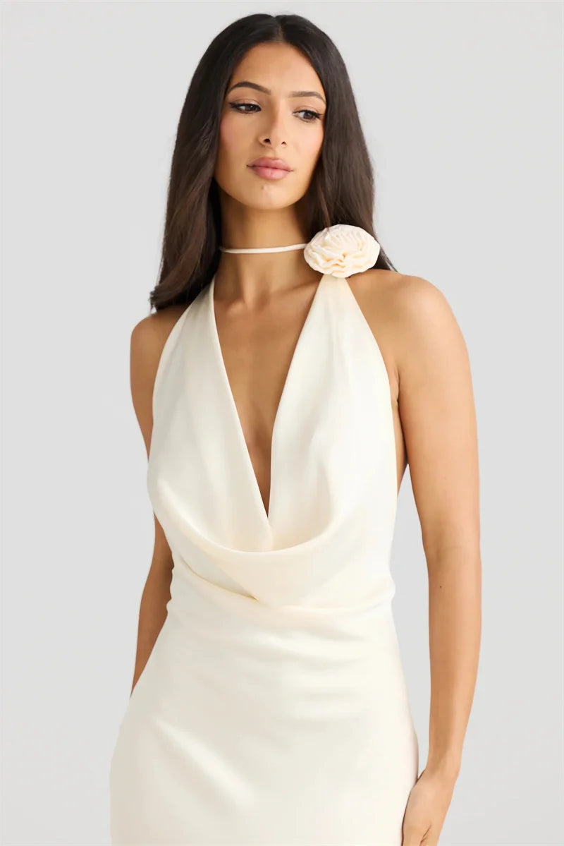 שמלת מקסי סאטן גב פתוח צווארון נופל - פאולה