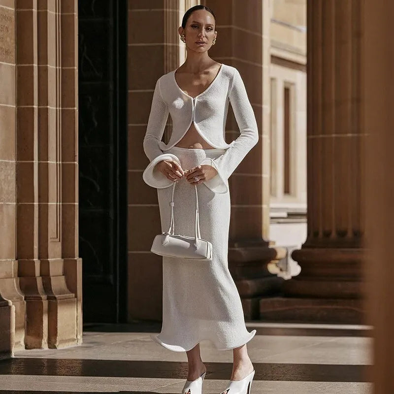 סט שני חלקים סרוג חולצה בסגירת כפתורים וחצאית מקסי - PARIS