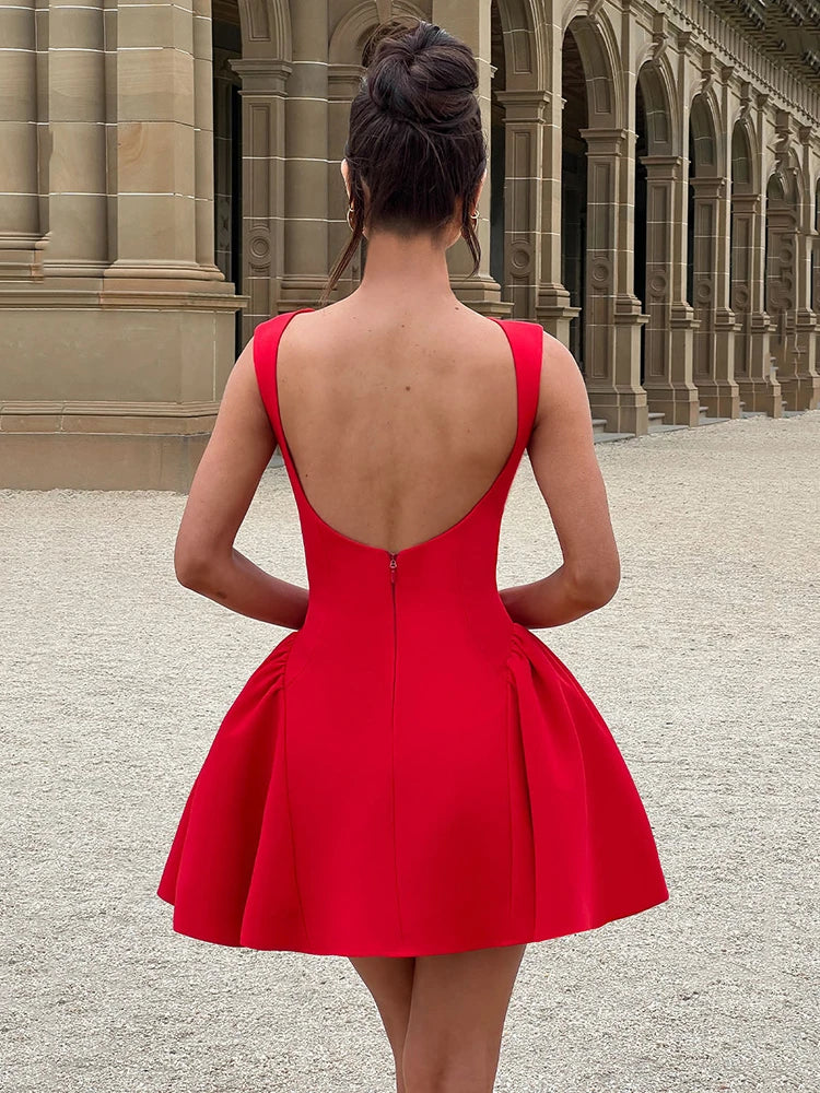 שמלת מיני בגזרת A גב פתוח - מאלי