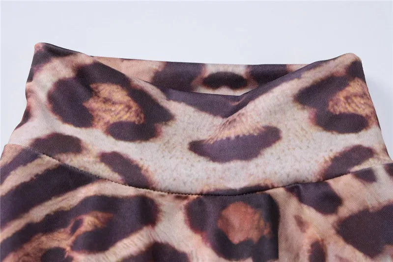 שמלת מיני מנומרת מלמלה - סיסי