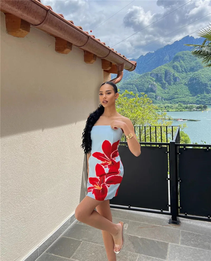 שמלת מיני סטרפלס בעיטור הדפס פרחים - שי לי