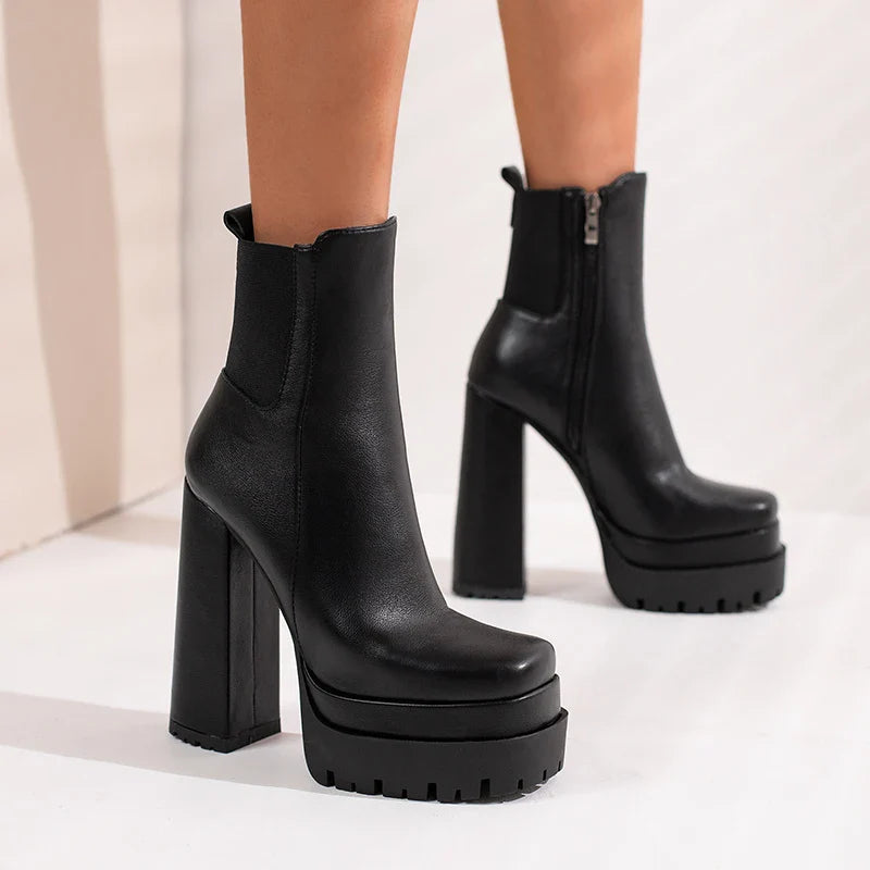 Faux leather platform heel boots - Cher
