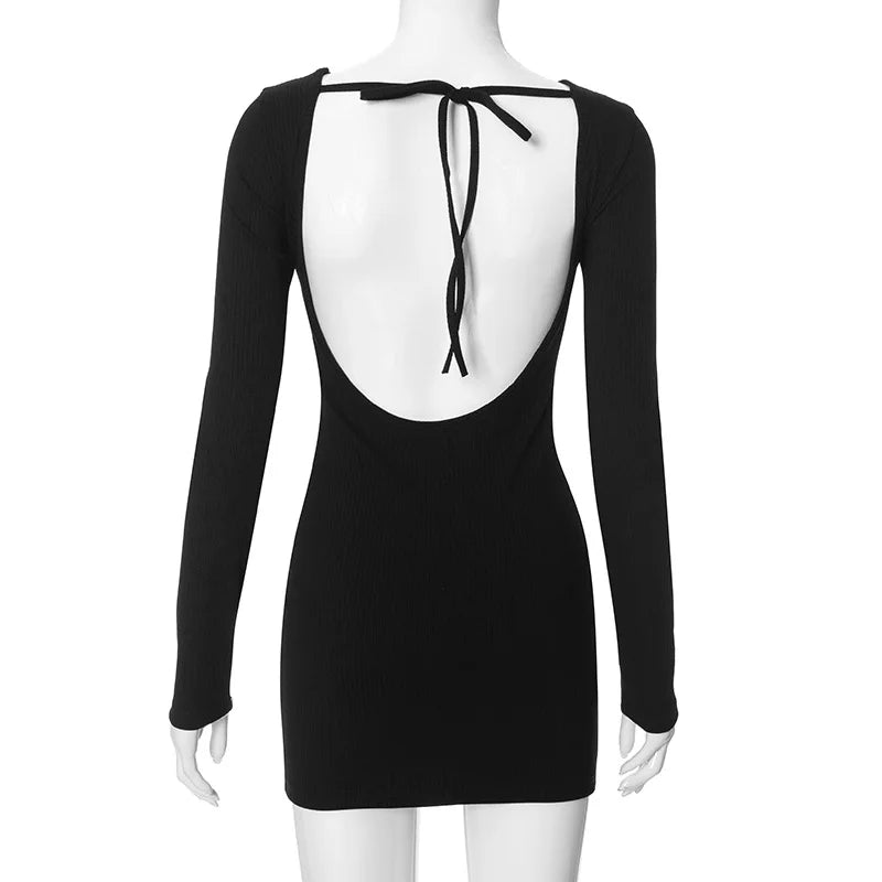 שמלת מיני סרוגה גב פתוח - פטרישיאה