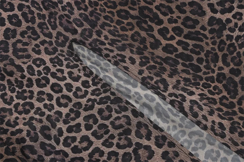 שמלת מקסי מנומרת שקופה בעיצוב בגד גוף - סשה