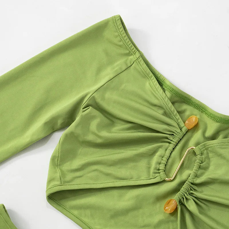 שמלת מקסי בטן חשופה בעיצוב אבזם - טאליה