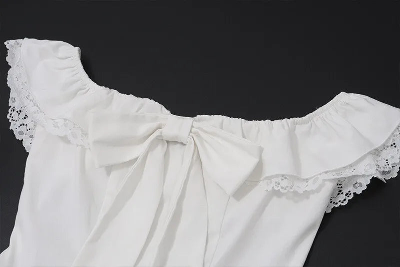 שמלת מיני בעיצוב כפרי כתפיים חשופות בעיטור תחרה - לאלי