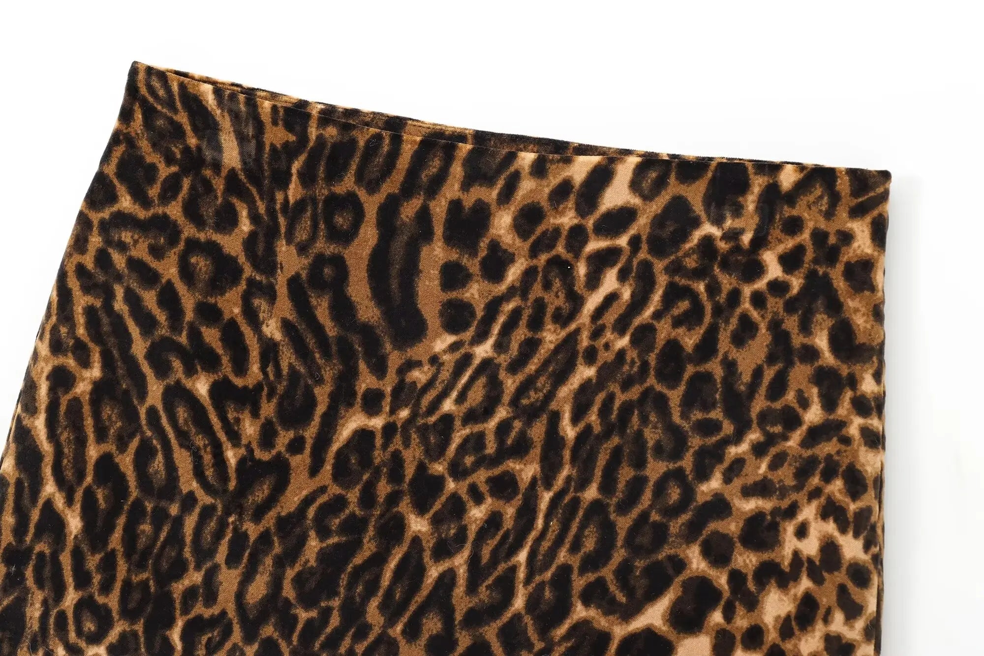 חליפת שני חלקים מחויטת מנומרת חצאית מיני ובלייזר - TAY