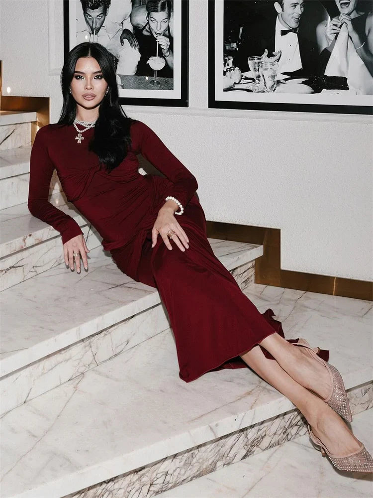 שמלת מקסי צנועה בעיצוב כיווצים וקשירה - נאהב