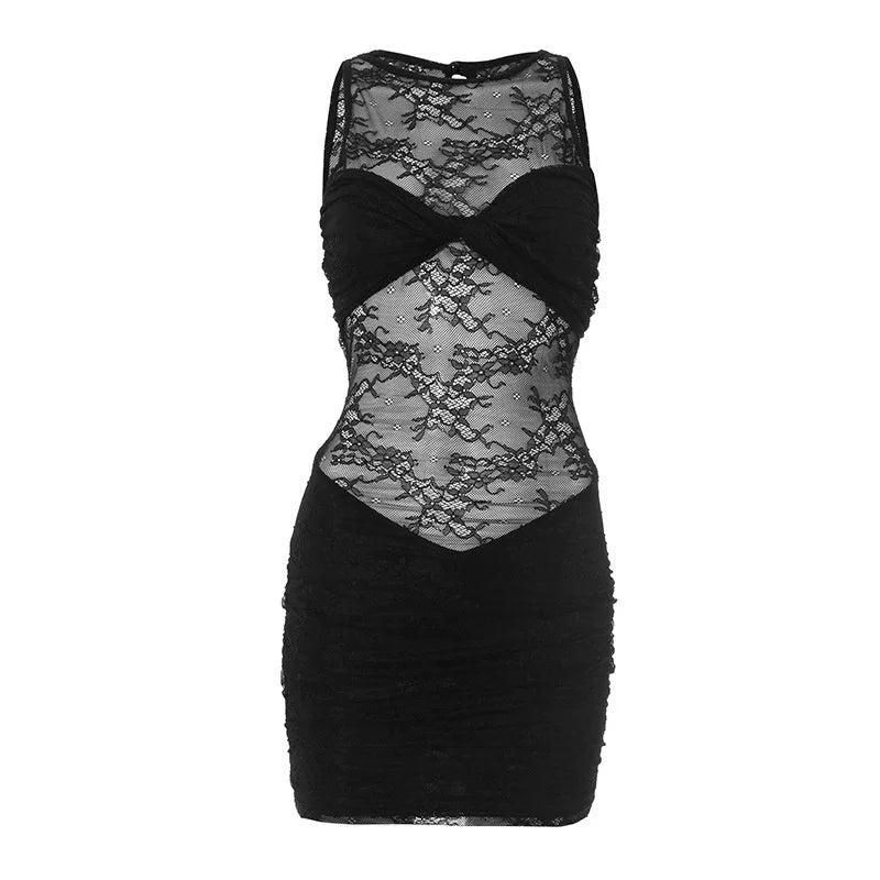 שמלת מיני כיווצים בעיצוב תחרה  - ניה