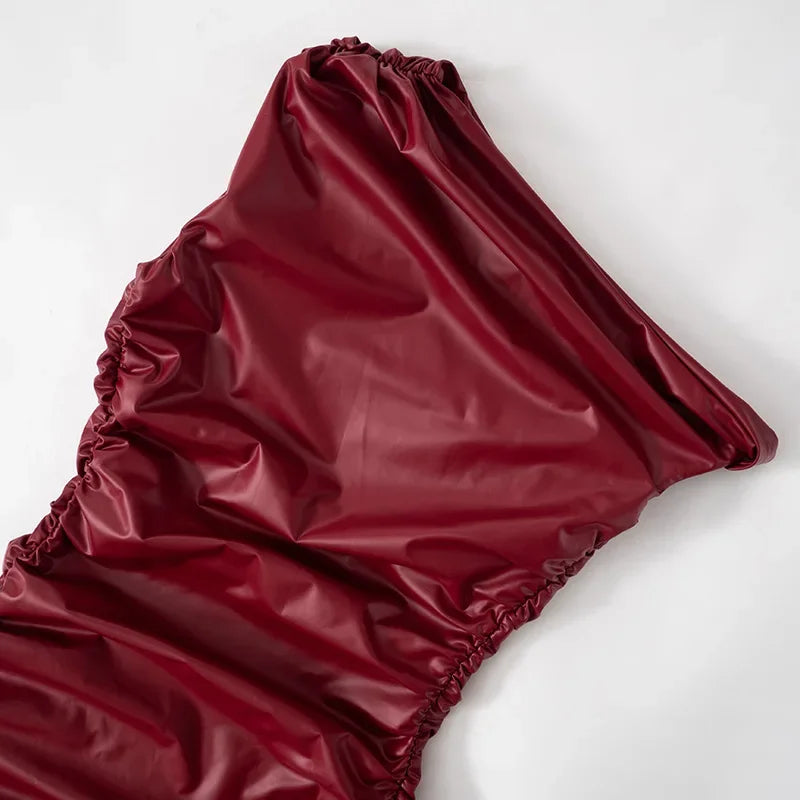 שמלת מיני דמוי עור בעיצוב קיפולים כתף חשופה - Meri