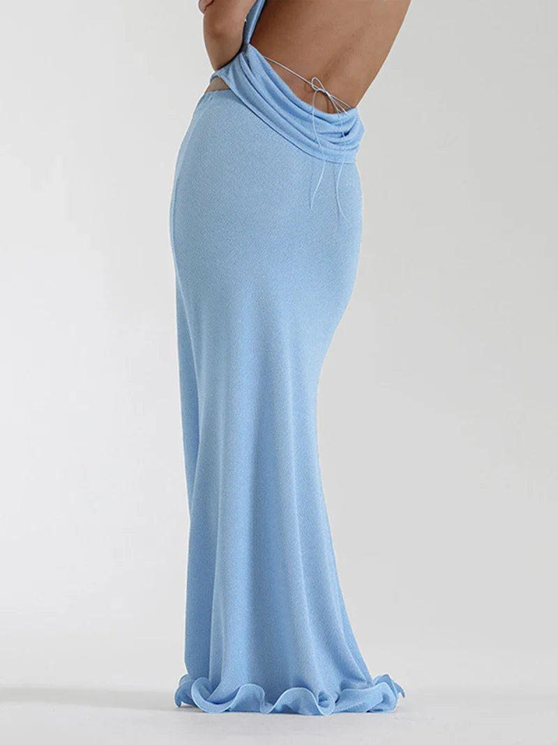 סט שני חלקים בעיצוב בד נשפך טופ צווארון נופל גב פתוח וחצאית מקסי - סקרלט