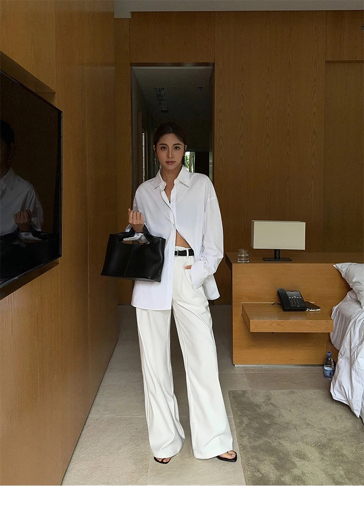 High-waisted tailored pants in a LOOSE design