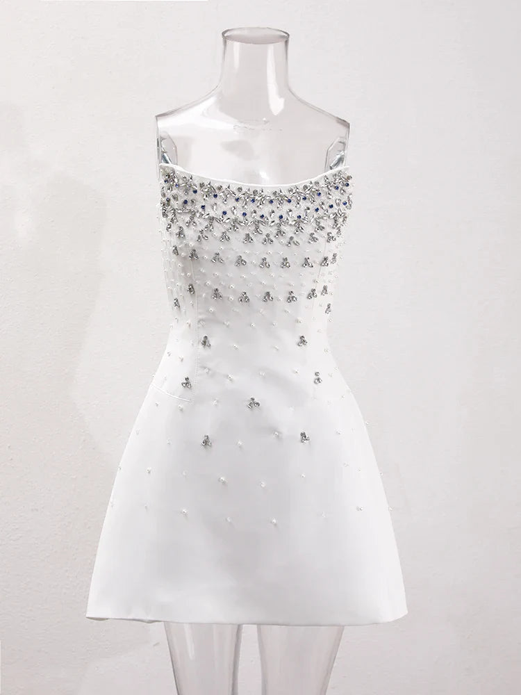 שמלת מיני/מידי סטרפלס בעיטור יהלומים - MELIKA