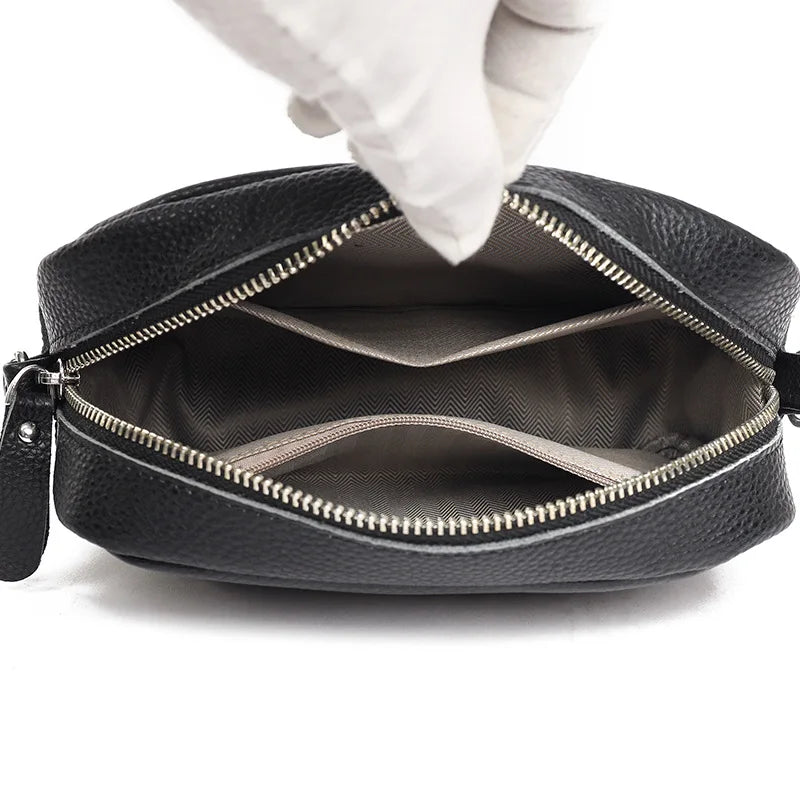 Leather bag with special strap design