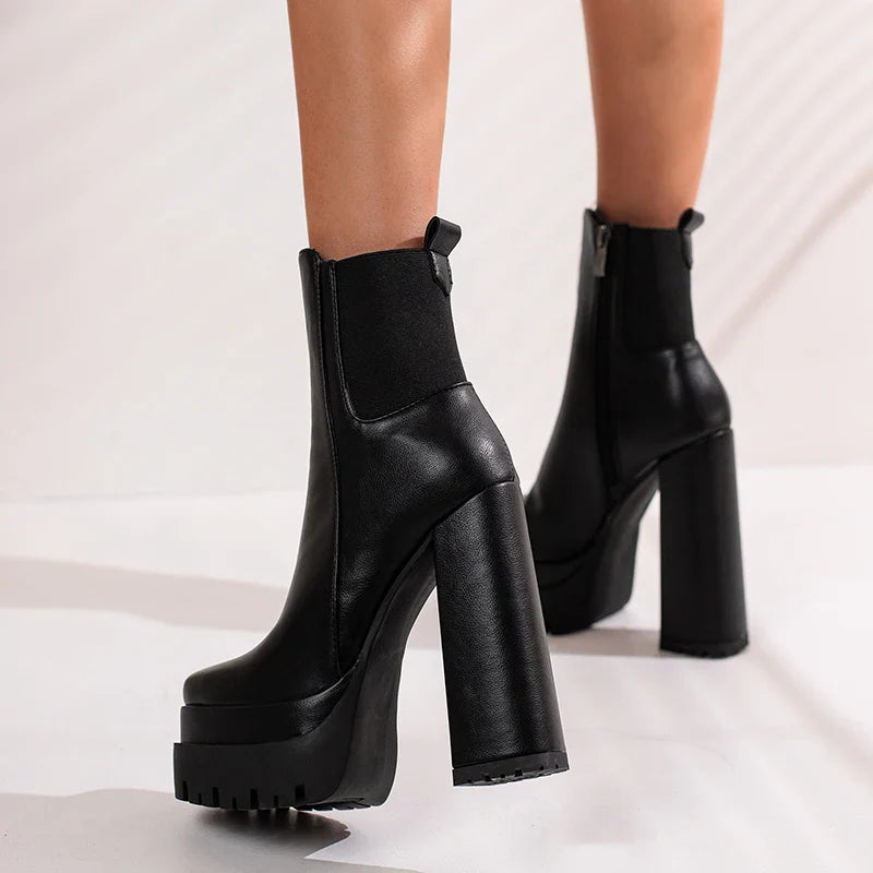 Faux leather platform heel boots - Cher