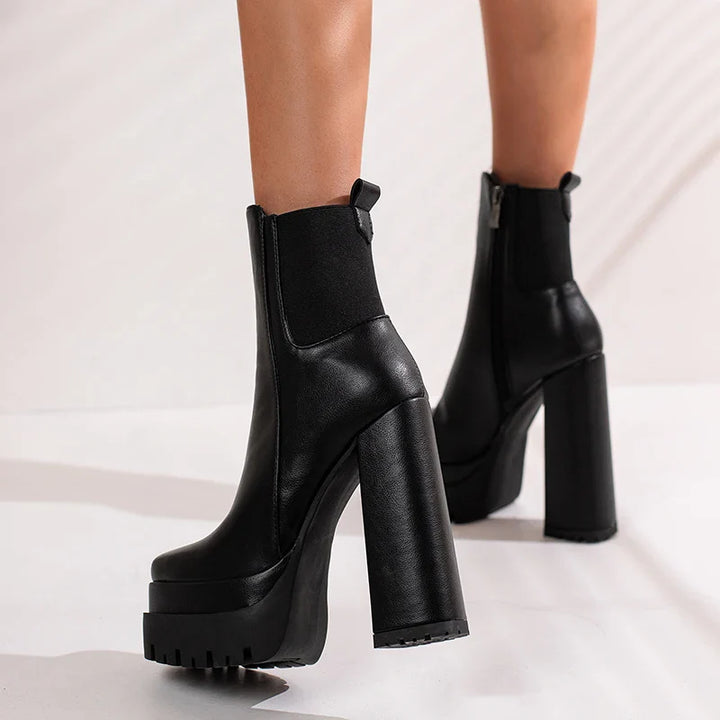 Faux leather platform heel boots - Cher
