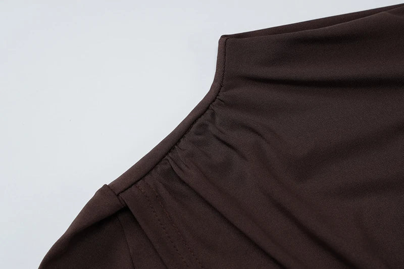 סט שני חלקים חולצת טופ בעיצוב קרוס גולף וחצאית מקסי בעיצוב קרוס בבטן - מורנה